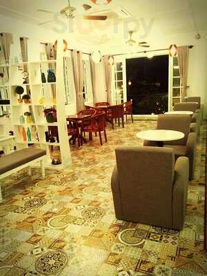 Quán Cà Phê Hoa Viên