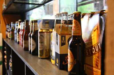 Louis Restaurant & Bar