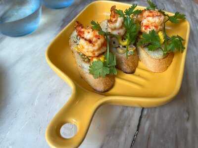 Nhà Hàng Sò Biển