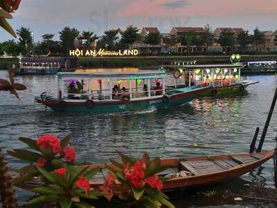 Nhà Hàng Sông Thanh