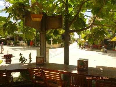 Relax Bar Restaurant