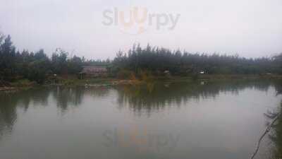 Red Bridge Restauran