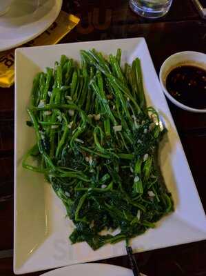 Nhà Hàng Cheering Beer Collection