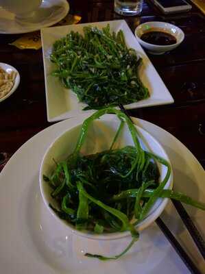 Nhà Hàng Cheering Beer Collection