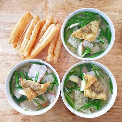 Mì Vằn Thắn Sủi Cảo