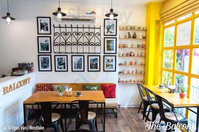 Quán The Balcony Coffee And Bakery