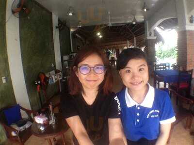 The Three Monkeys Restaurant