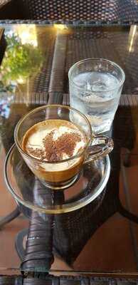 Ana 32 Coffee Shop & Cafe