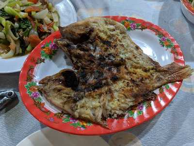 Hai Long Seafood Restaurant And Bar