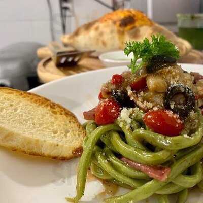 Tomato Coffee & Fastfood