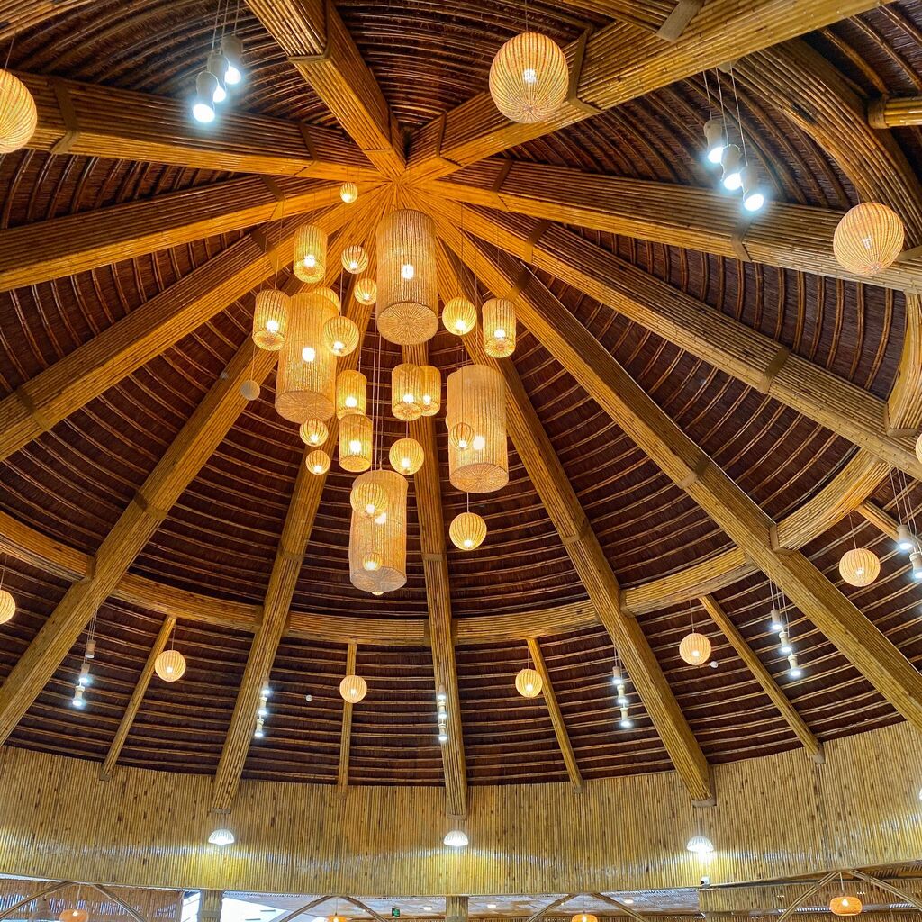 Nhà Hàng Hải Sản Hồng Hà