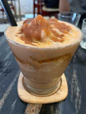 Community Cafe & Chocolate