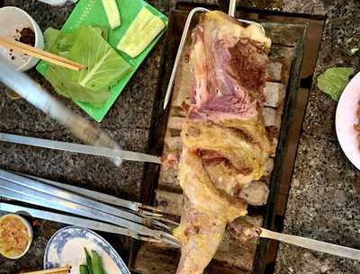 Đùi Cừu Nướng - Nhất Thủy Phong