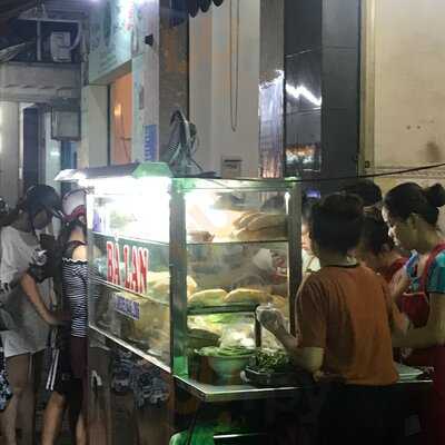 Bánh Mì Bà Lan