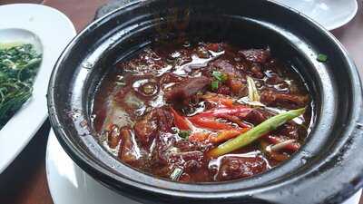 Senses Lounge & Nhà Hàng