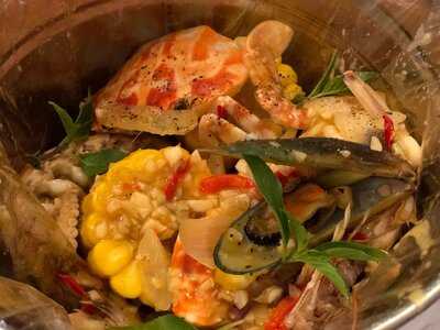 Namas Seafood Restaurant And Bar