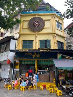 Bánh Mì Phố