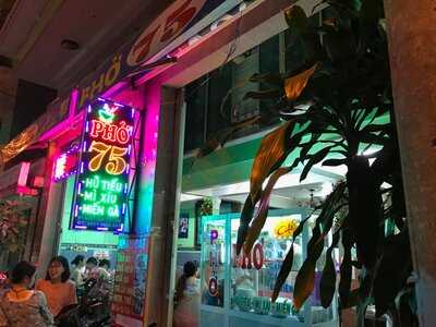 Pho 75