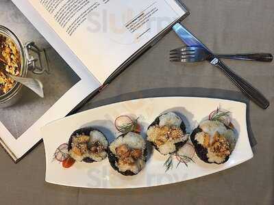 Nhà Hàng The Salmon