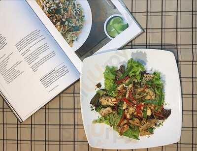 Nhà Hàng The Salmon