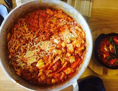 Nhà Hàng Dak Gal Bi