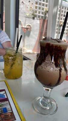 Mountain View Coffee & Food