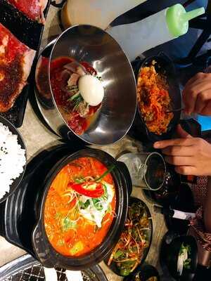 Nhà Hàng Hongdae Bbq & Beer