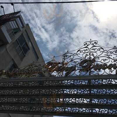 Nhà Hàng Đông Dương