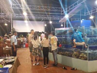 Nhà Hàng Rạn Biển 9