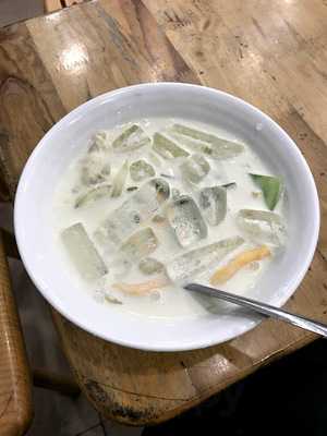 Chè Thái Bà Liên