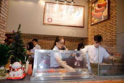 Ivo Deli Danang - Burger & Gelato