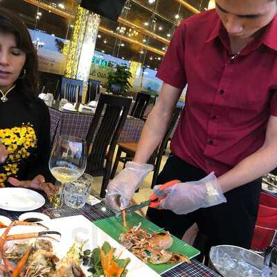 Nhà Hàng Hải Sản Lê Gia