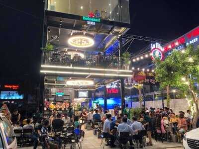 La Bàn Seafood & Beer