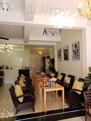 Quán Cà Phê & Ăn Sáng Mini