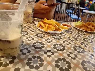 Money Milkteaa & Coffee