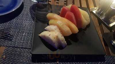 Nhà Hàng Azure Beach Lounge