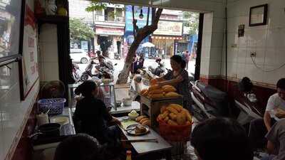 Bánh Mỳ Phố Huế