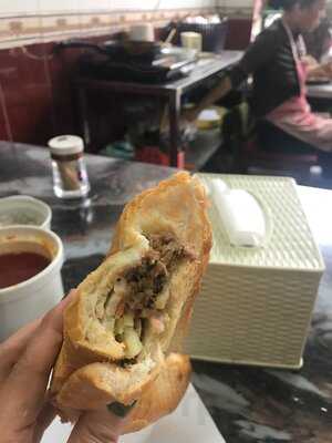 Bánh Mỳ Phố Huế