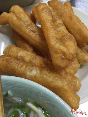 Phở Lý Quốc Sư - Thành Long