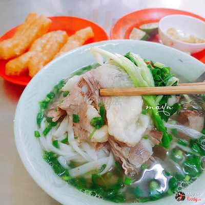 Phở Lý Quốc Sư - Thành Long