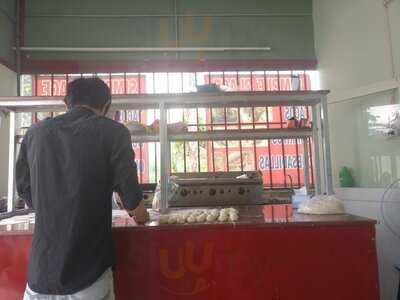 Nhà Hàng Simple Place