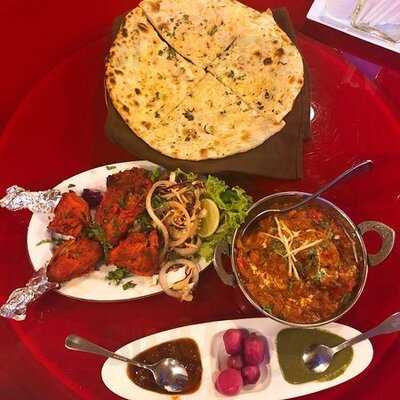 Nhà Hàng Ấn Độ Ganges