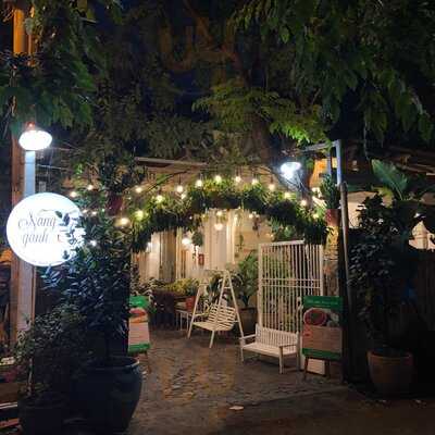 Nàng Gánh Restaurant