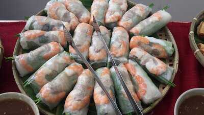 Nàng Gánh Restaurant