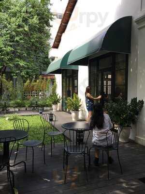 Quán Camellia Tea & Coffee