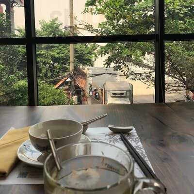 Nhà Hàng Zô Sài Gòn