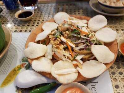 Nhà Hàng Chay 3 Lá