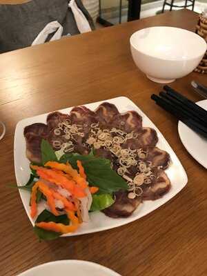 Cô Nguyễn Kitchen