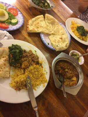 Taj Mahal Restaurant