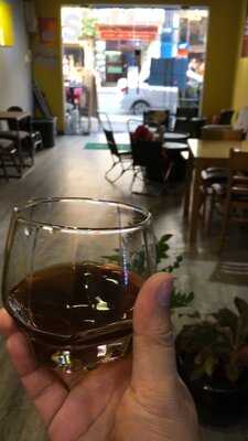 Hangout Cafe By Goreise